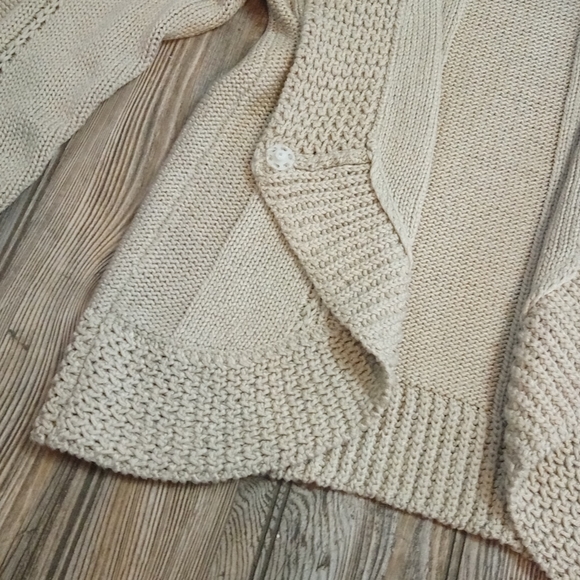 Long Sleeve Knit Crochet Cardigan Sweater Top - Picture 4 of 15